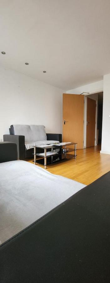 Shared Apartment - Walking From Leeds City Center 外观 照片