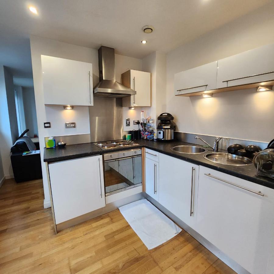 Shared Apartment - Walking From Leeds City Center 外观 照片