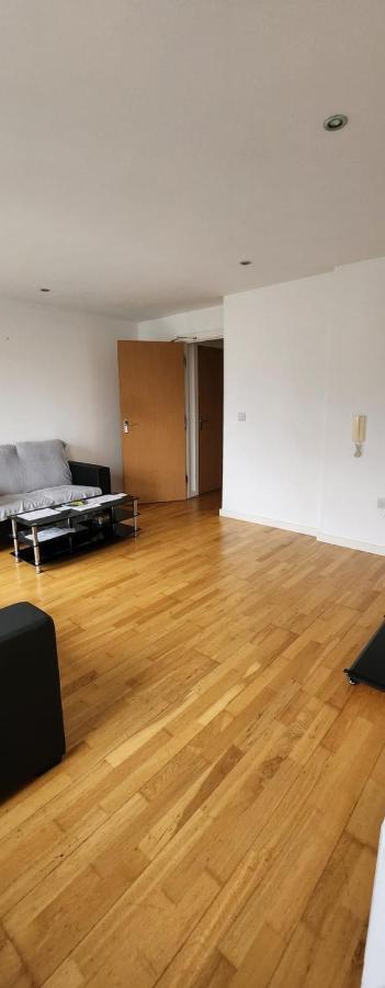 Shared Apartment - Walking From Leeds City Center 外观 照片